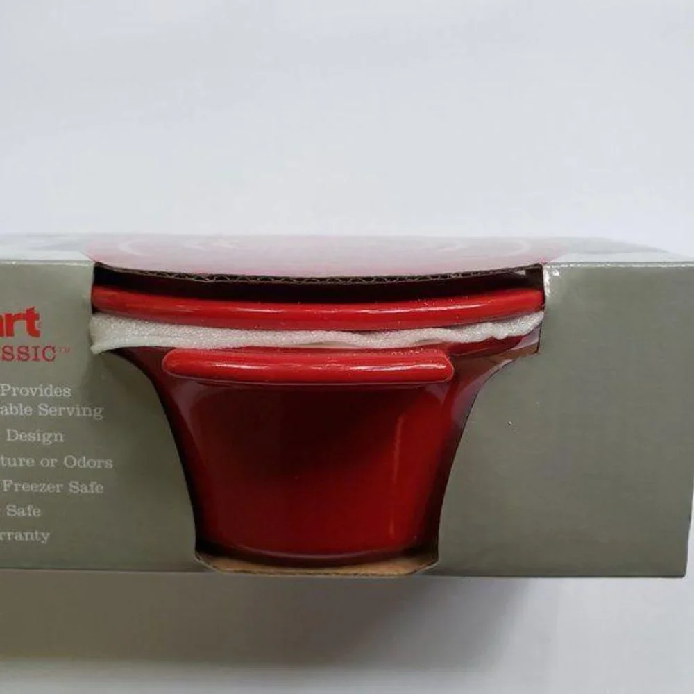 CUISINART Chefs Classic Mini Round Covered Cocottes Bakeware in Red Set of Two